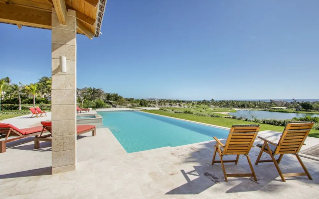 Stunning 6BR Villa With Ocean View in Cap Cana