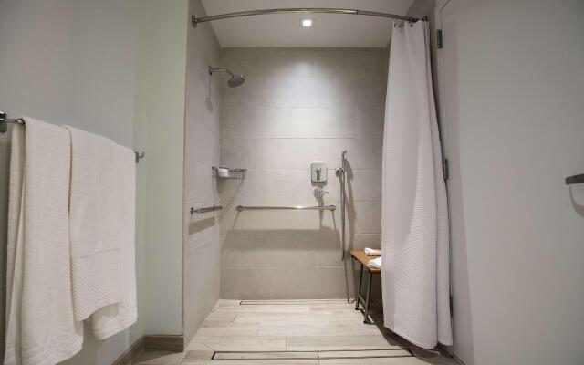 Canopy by Hilton Dallas Uptown