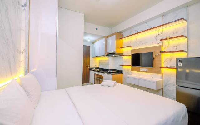 Cozy Stay And New Furnished Studio At Transpark Cibubur Apartment