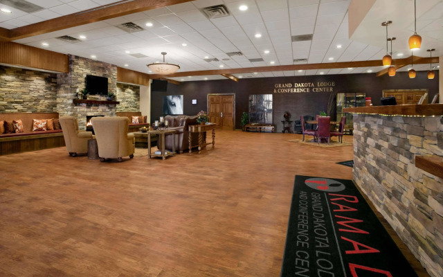 Roosevelt Grand Dakota, SureStay Collection by Best Western