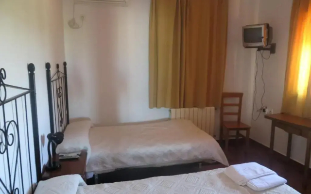Hostal Restaurante Campo Abierto