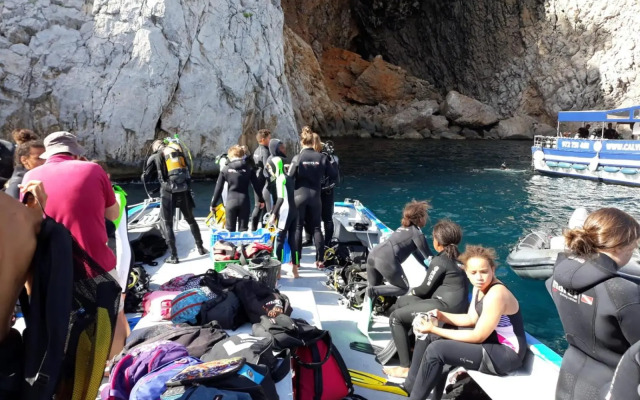 Hotel & Diving les Illes