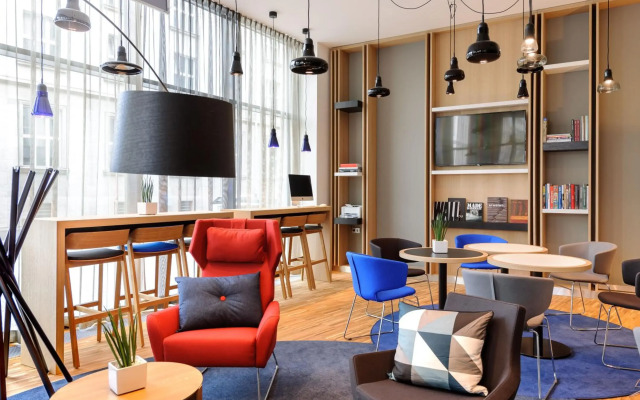 Holiday Inn Express Berlin - Alexanderplatz by IHG