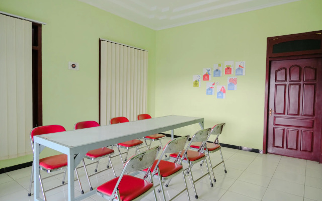 OYO Life 2508 Alba Suites Homestay Syariah