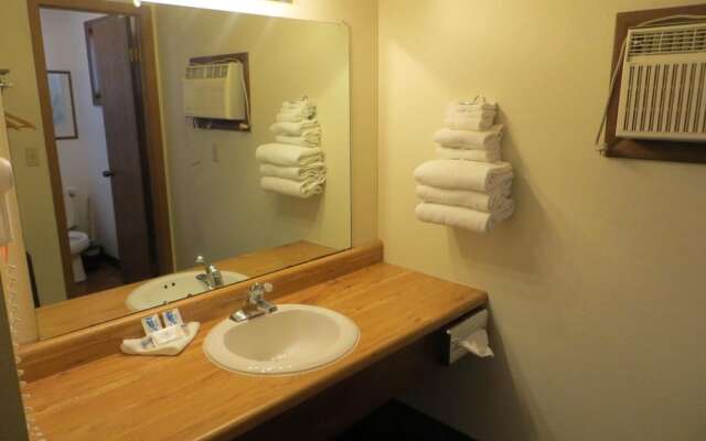 Bridge View Motel & Condo's