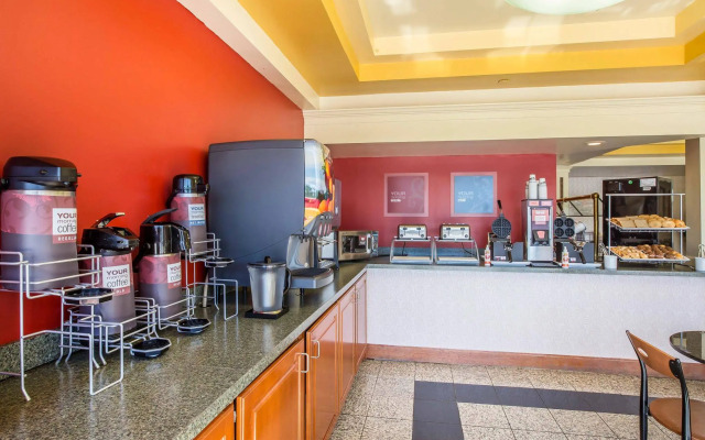 Holiday Inn Express & Suites Atlanta - Tucker Northlake by IHG