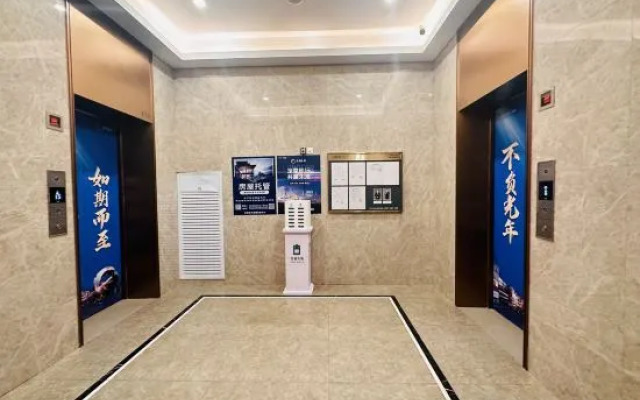 Summer Homestay (Haikou Longhu Light Year Chengxi High-speed Railway Station)