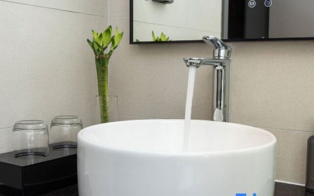 Homeinn Selected Hotel (Yunfu Yuncheng)