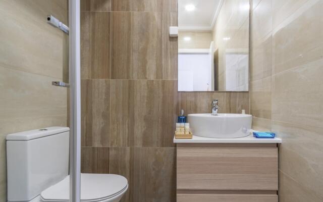 LV Premier Amoreiras AM3 Modern Space AC Lift