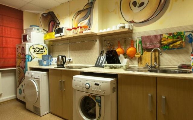 Хостел Хабаровск B&B на Станционной 