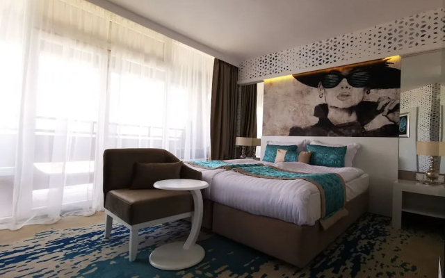 Europe Hotel & Casino