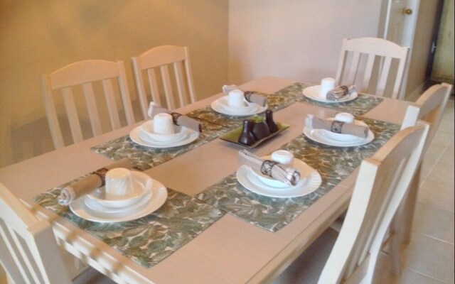 Venetian Bay Resort by DWS Vacation Villas