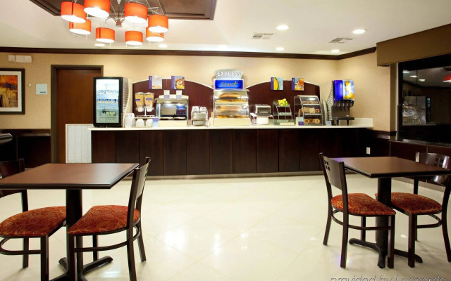 Holiday Inn Express Hotel & Suites AMITE by IHG