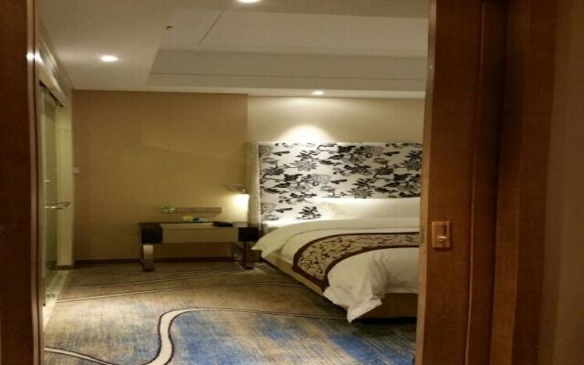 Chongqing Hechuan Wenyue (France) Resort Hotel