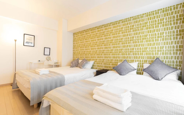 Shinsaibash East Nana Apartment · Junan