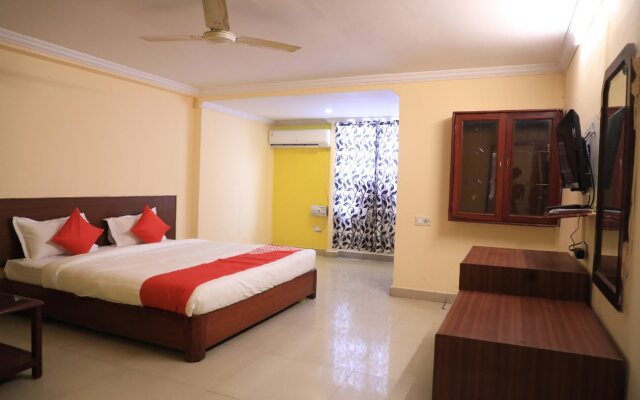 OYO 15140 Hotel Priya Residency