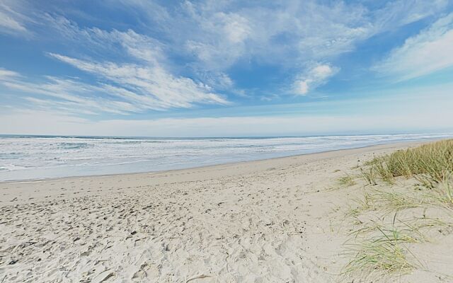 New Listing Beachfront Pajaro Dunes Penthouse 1 Bedroom Condo