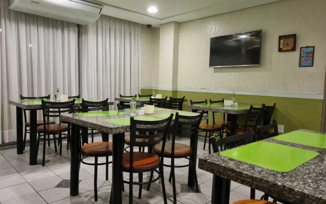 Vila Azul Praia Hotel