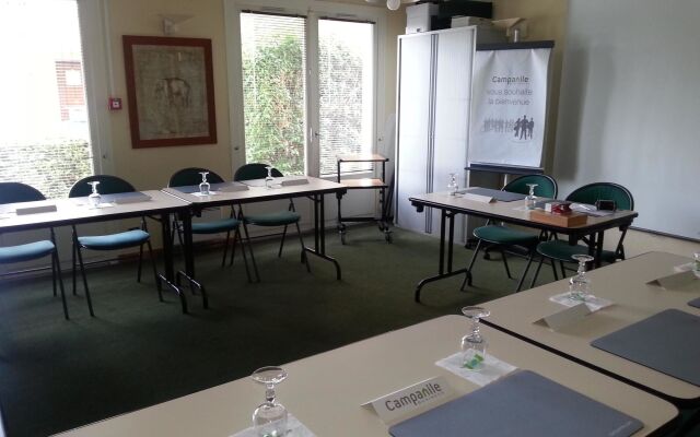 Campanile Sable Sur Sarthe