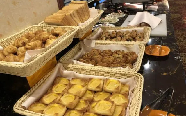 Banyan Mansion Hotel