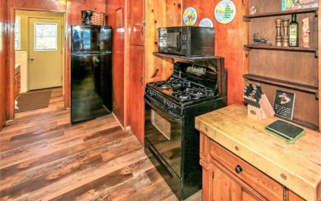 Frank's Old Bear 149 by RedAwning