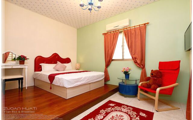 Zuoan Huati B&B