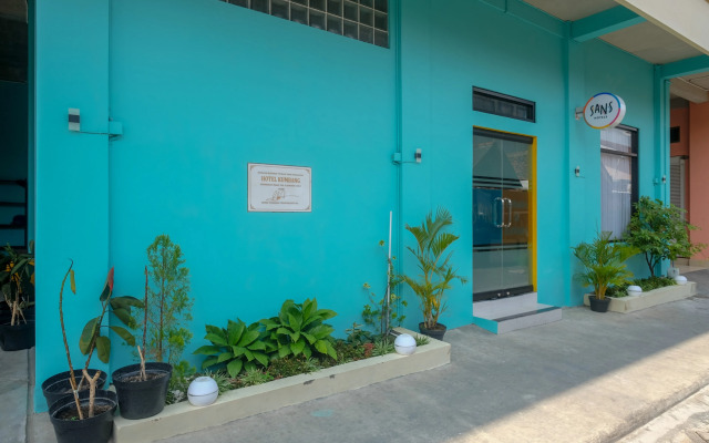Sans Hotel Kumbang Yogyakarta by RedDoorz
