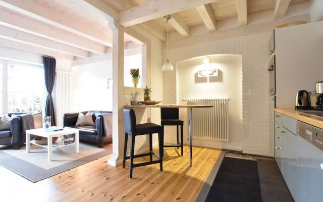 Lovely Apartment in Rerik With Garden, Terrace and Heating