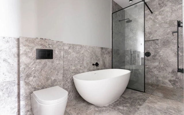 Redcliffe Square XII by Onefinestay