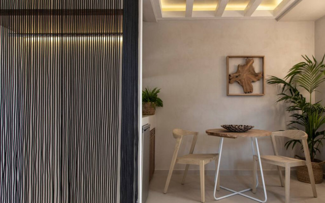 Beachfront Suite