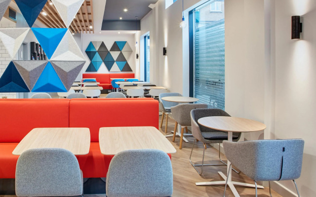Holiday Inn Express Stockport by IHG