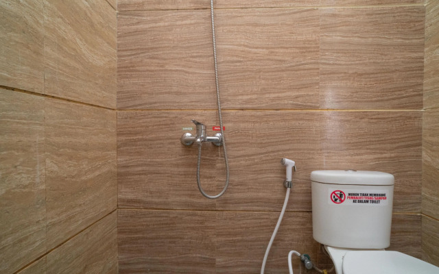 Urbanview Hotel Omah Anin Batu