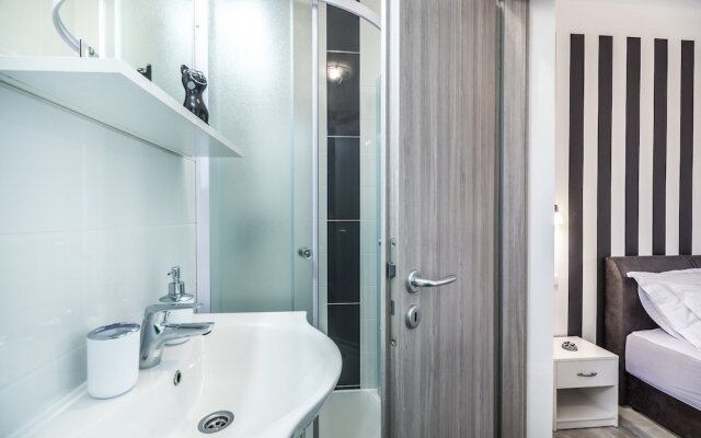 Apartments & Rooms Sunshine Home