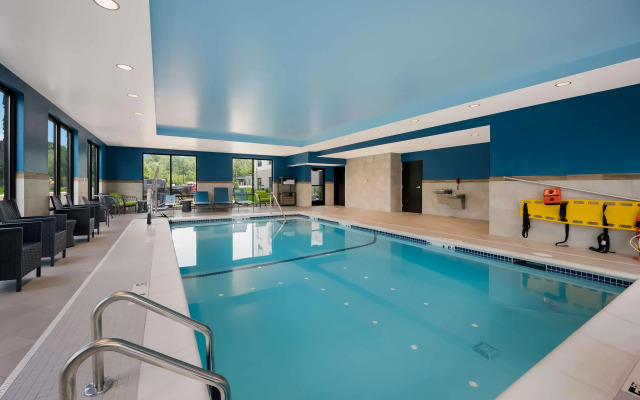 A Victory Hotel & Suites