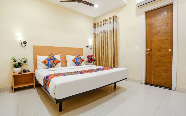 FabHotel GK Residency