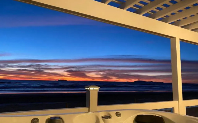 Quinta Pacifica Beachfront Villas