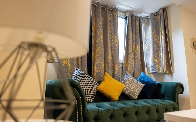 3 Bedrooms-8guests-babycot-15mintopepys-freeparkg
