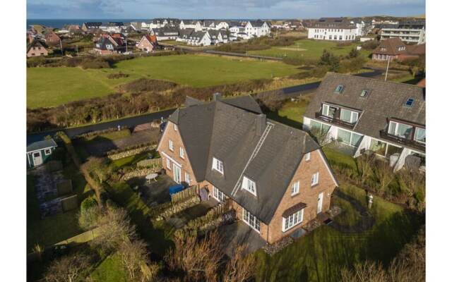 Holiday Home Hiirlonhus