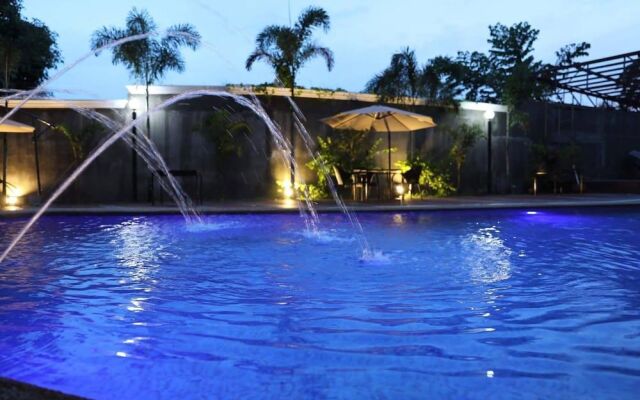 Koregon Hotel