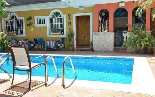 Refugio de la Montaña B&B