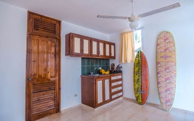 Las Canas Beach Retreat