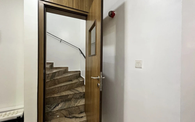 FURNISHED APARTMENTS Duplex