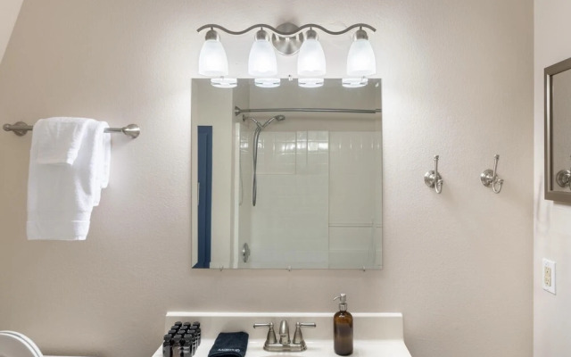 Travertine Ave in Big Bear Lake