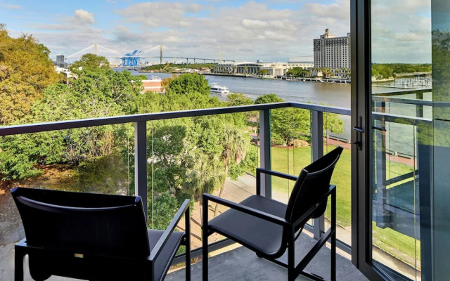 AC Hotel Savannah Historic District