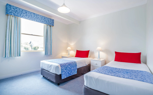 Middleton Beach by the BnB Collection