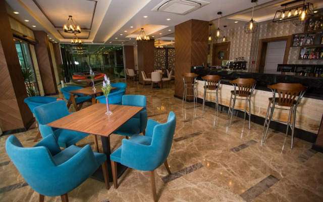 Guler Park Hotel