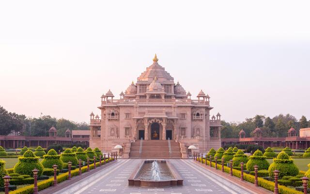 Crowne Plaza New Delhi Mayur Vihar Noida, an IHG Hotel