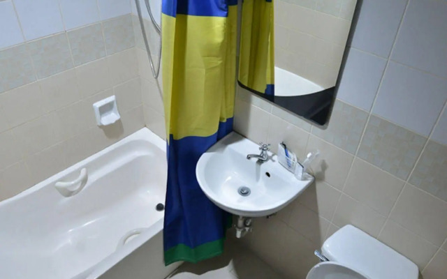 Amax Inn Makati II