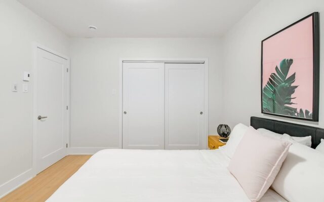Cool and Comfortable 2 Bedroom Den