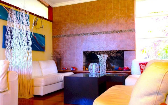 Castlepeak HomeStyle Accommodation